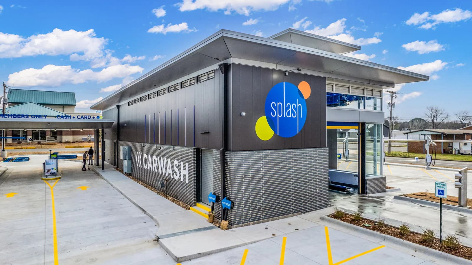 Splash Car Wash in Greenbrier, AR